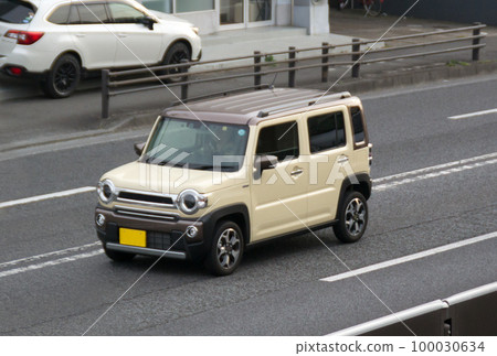 2box輕客車公路行駛 100030634