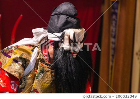 Iwami Kagura Orochi 100032049