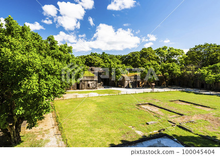 Building view of the Hobe Fort (Huwei Fort) in Tamsui District, New Taipei, Taiwan. The castle was built during the Qing Dynasty in China. Building view of the Hobe Fort (Huwei Fort) in Tamsui District, New Taipei, Taiwan. The castle was built during the Qing Dynasty in China. 100045404