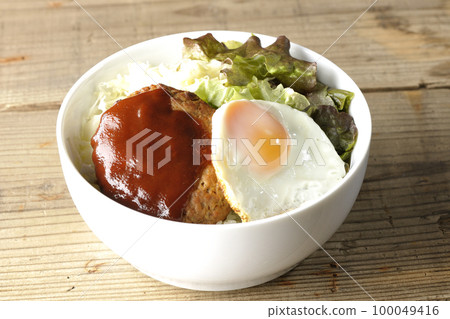 Fried egg, hamburger, sunny lettuce, loco moco bowl 100049416