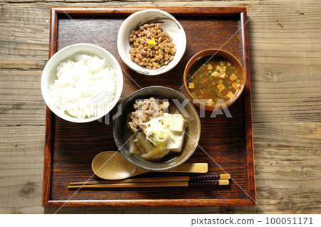 豆腐洋蔥大蔥牛肉肉豆腐套餐 100051171