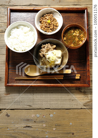 豆腐洋蔥大蔥牛肉肉豆腐套餐 100051176