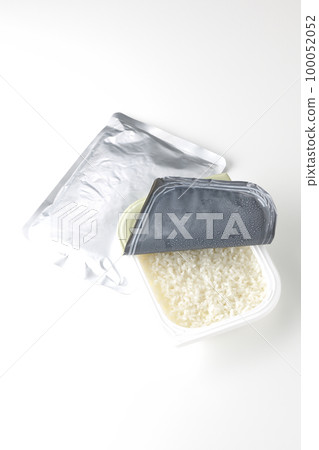 Disaster, emergency food, retort food, packed rice 100052052