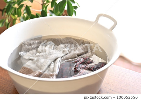 winter laundry 100052550