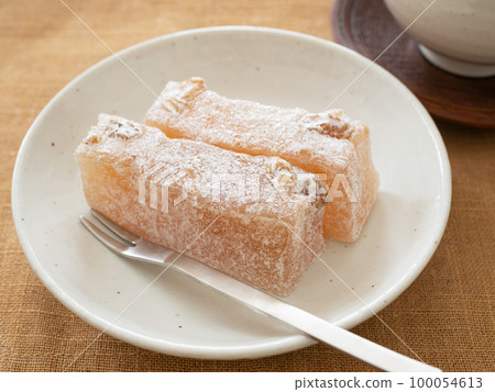 Walnut Yumochi 100054613