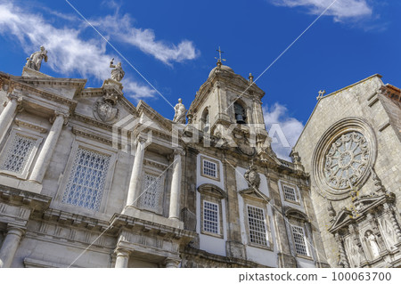 Porto, Portugal Monument Church of St Francis. Facade of 14th century Gothic Franciscan Igreja Monumento de Sao Francisco. Porto, Portugal Monument Church of St Francis. Facade of 14th century Gothic Franciscan Igreja Monumento de Sao Francisco. 100063700