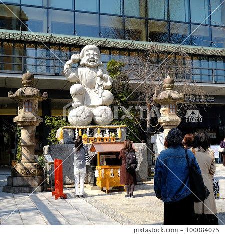 Daikoku-sama in the precincts of Kanda Myojin (Okuninushi) Daikoku-sama in the precincts of Kanda Myojin (Okuninushi) 100084075