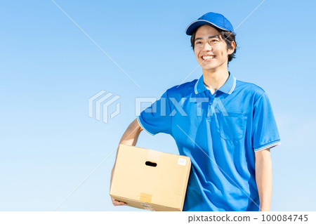 Male delivery driver Aozora Male delivery driver Aozora 100084745