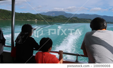 Akita/Lake Tazawa pleasure boat 100090008