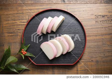 紅色和白色魚醬 100091946