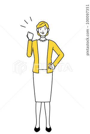 Senior / middle-aged woman who retired from retirement age doing guts pose Senior / middle-aged woman who retired from retirement age doing guts pose 100097351
