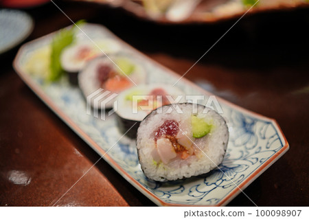 海鮮太卷壽司 100098907
