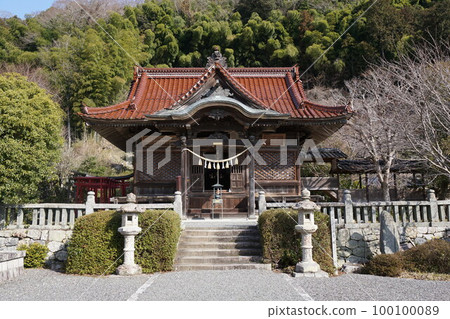 Kaseiji Tamunku,索托教派的寺廟,主要形像是岡山縣真庭市胜山的十一面觀音菩薩 Kaseiji Tamunku,索托教派的寺廟,主要形像是岡山縣真庭市胜山的十一面觀音菩薩 100100089