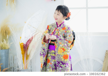 和服女孩 100102362