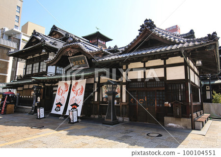 愛媛縣松山市松山的人氣觀光地道後溫泉本館 愛媛縣松山市松山的人氣觀光地道後溫泉本館 100104551