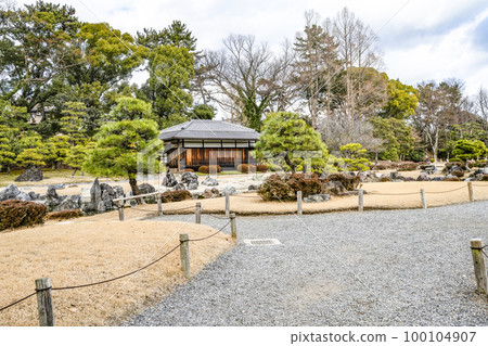 Nijojyo Shimizuen 100104907