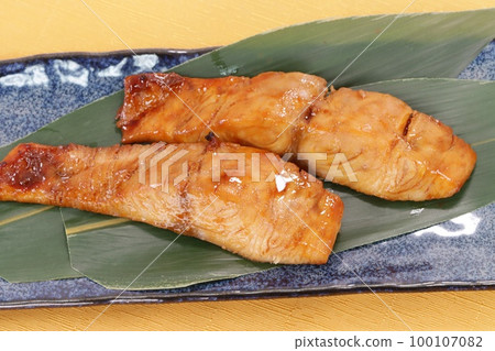 Teriyaki Dolphin Fish Dishes Grilled Fish 2 Slices Teriyaki Dolphin Fish Dishes Grilled Fish 2 Slices 100107082
