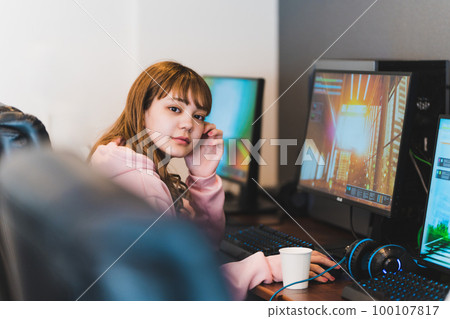 Women playing games 100107817