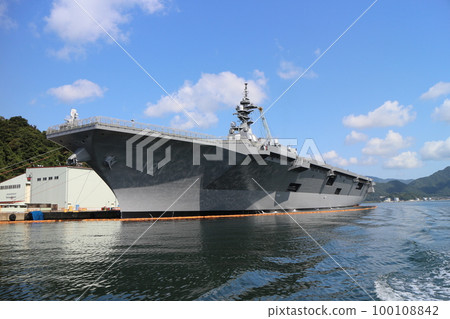 海上自衛隊護衛艦“日向號” 海上自衛隊護衛艦“日向號” 100108842