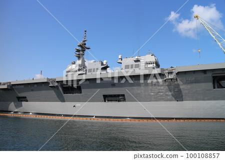 海上自衛隊護衛艦“日向號” 100108857