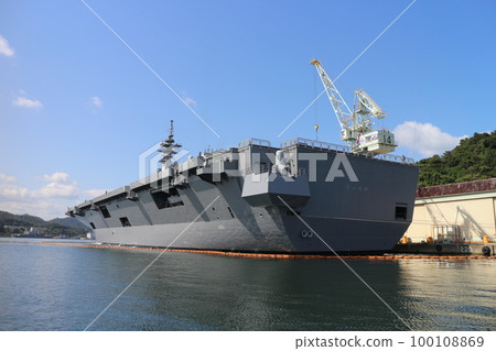 海上自衛隊護衛艦“日向號” 海上自衛隊護衛艦“日向號” 100108869