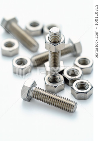Bolt and nut 100110815