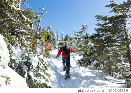 Enjoy snowshoeing in North Yatsugatake Enjoy snowshoeing in North Yatsugatake 100114819