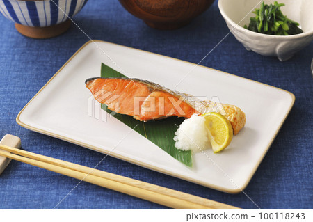 三文魚烤魚 100118243