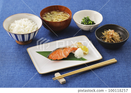 三文魚烤魚 100118257