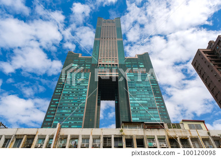 台灣高雄市高雄 85 大樓 100120098