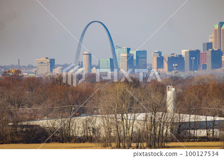 Sunny high angle view of the skyline of St Louis from Illinois Sunny high angle view of the skyline of St Louis from Illinois 100127534