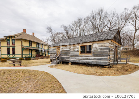 Overcast view of some wooden old building 100127705