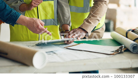 Tablet, architecture and construction worker people planning for engineer collaboration, project development and blueprint review. Contractor hands with digital software app for civil engineering job 100133307