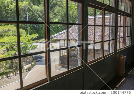 高橋市吹谷舊吹谷小學 高橋市吹谷舊吹谷小學 100144776
