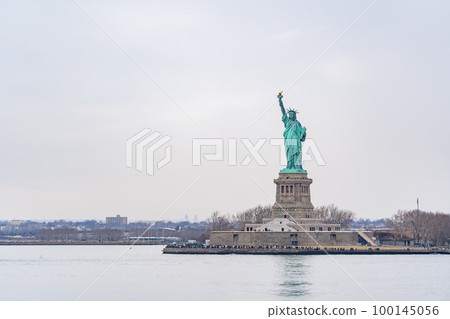 Statue of Liberty seen from New York Bay Statue of Liberty seen from New York Bay 100145056