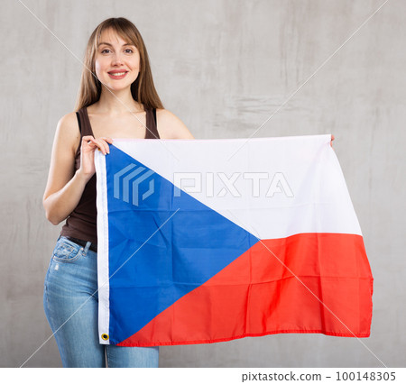 Cheerful woman with national flag of Czech Republic in studio 100148305