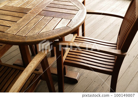 Wooden table and chair cafe table furniture interior retro wood 100149807
