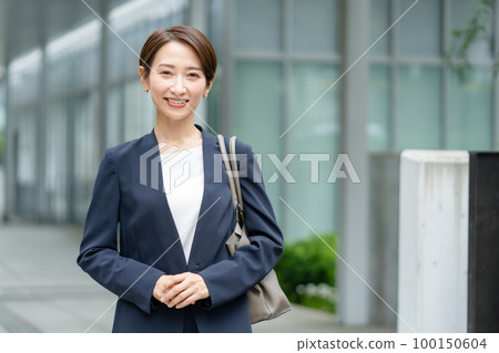 女西裝業務 100150604