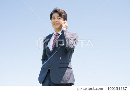 young businessman talking young businessman talking 100151387