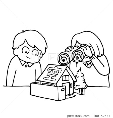 Watching abandoned empty houses in the town 100152545