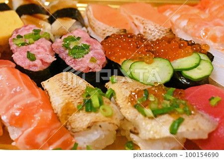 各種壽司套 100154690