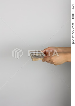 一捆鈔票 100156621