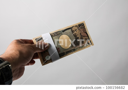 Money 100156682