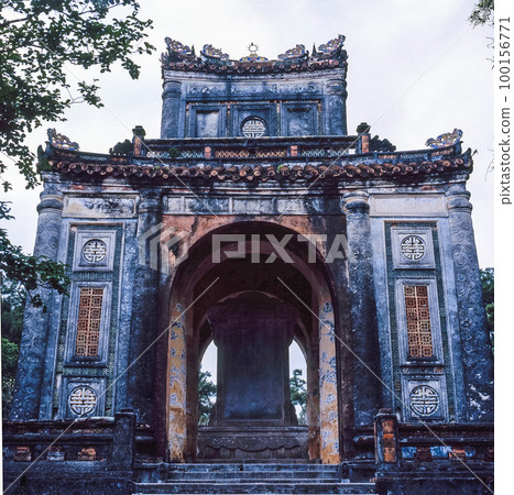 Vietnam's World Heritage Imperial Mausoleum 100156771