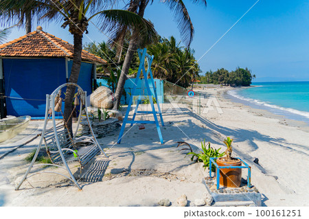 Sea beach. 100161251