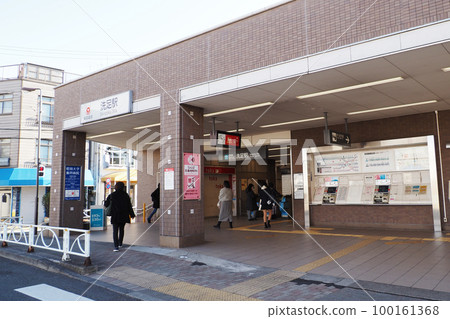 Tokyu Meguro Line Senzoku Station Tokyu Meguro Line Senzoku Station 100161368