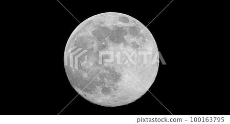 漂浮在夜空的滿月 漂浮在夜空的滿月 100163795