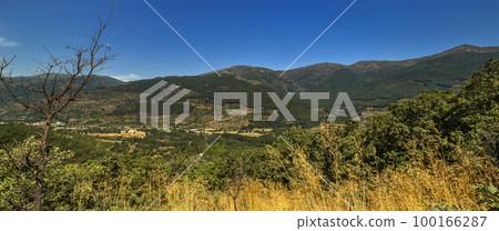 Valle del Jerte, Spain 100166287