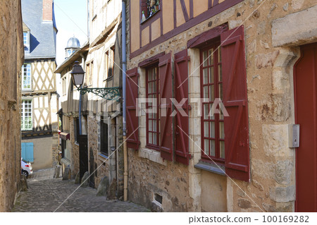 Narrow streets with medieval half-timbered houses Narrow streets with medieval half-timbered houses 100169282