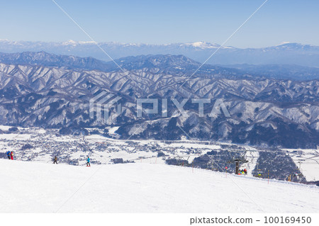 Winter scenery of Hakuba Village, Nagano Prefecture seen from Happo-One Ski Resort 100169450